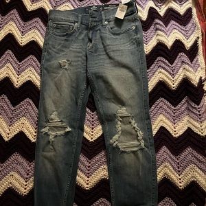 Hollister size 30x32 advance stretch blue with hole bran new